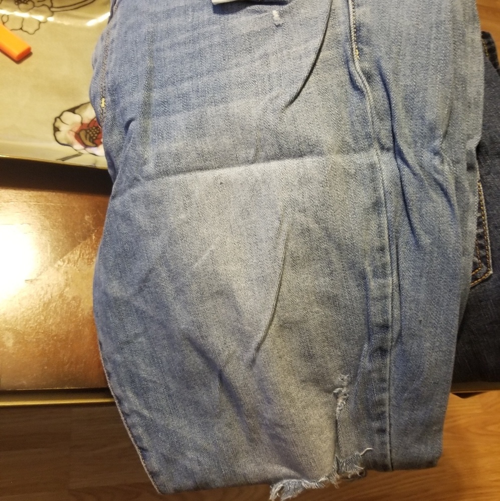 American Eagle Jean's